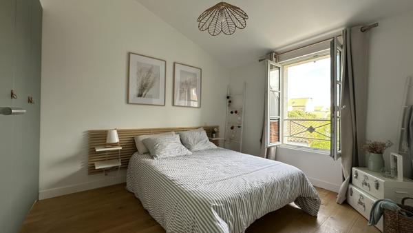 Villa contemporaine de charme à Fétilly — lumière, confort et art de vivre rochelais.
