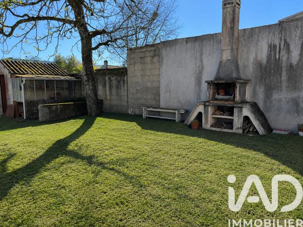Maison à vendre 5 pièces 107,98 m² Angoulême