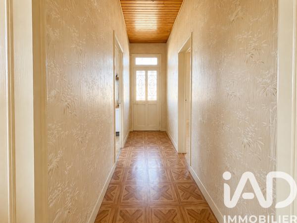 Maison à vendre 5 pièces 107,98 m² Angoulême