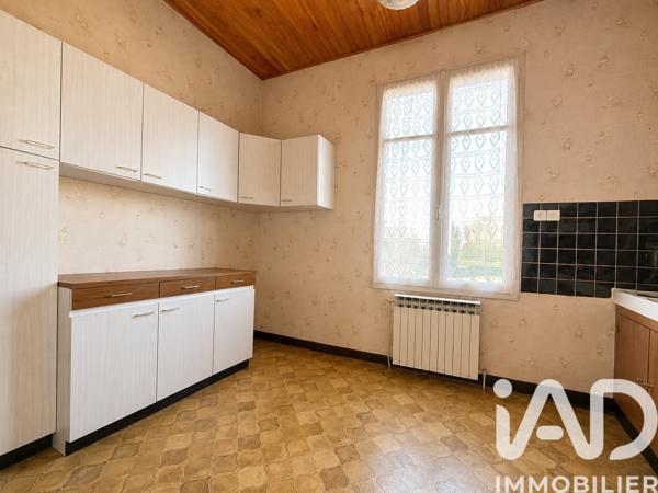 Maison à vendre 5 pièces 107,98 m² Angoulême