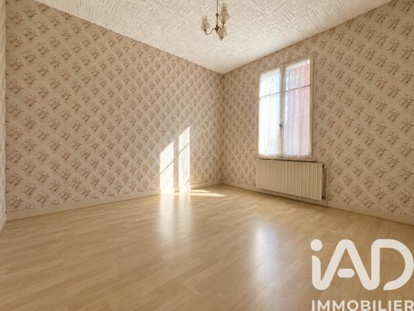 Maison à vendre 5 pièces 107,98 m² Angoulême