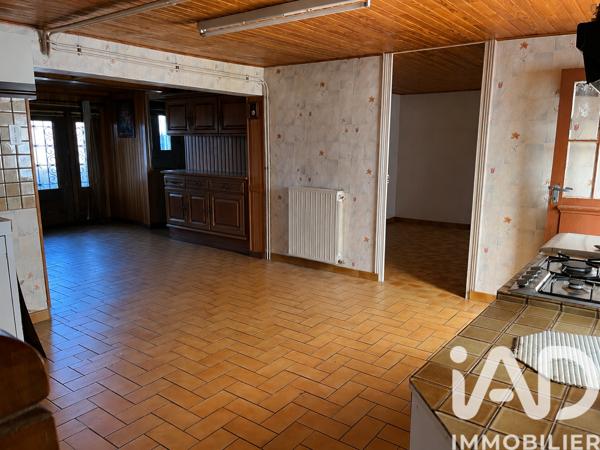 Maison à vendre 5 pièces 107,98 m² Angoulême