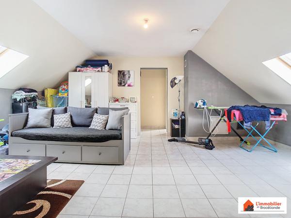 Belle longère sur 2000m² de terrain