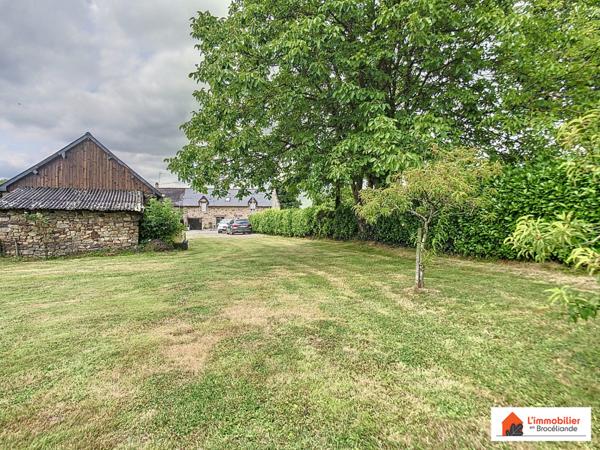 Belle longère sur 2000m² de terrain