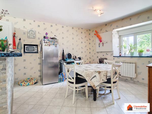 Belle longère sur 2000m² de terrain