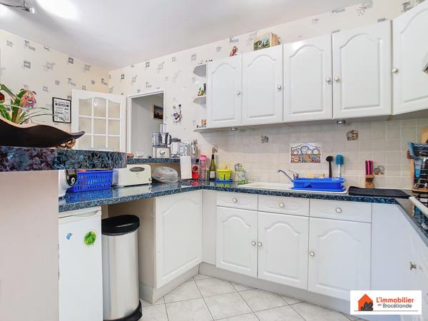 Belle longère sur 2000m² de terrain