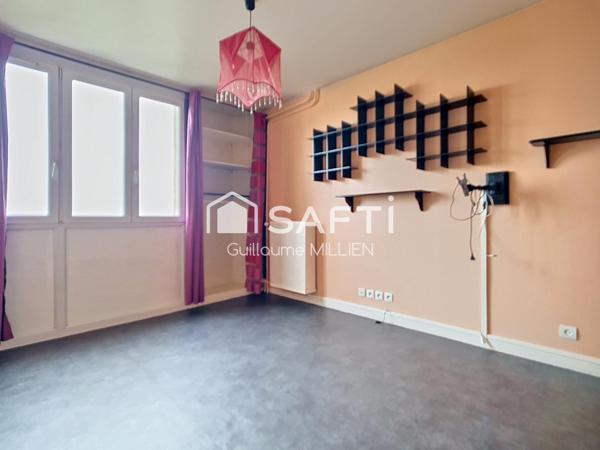 Studio entièrement rénové