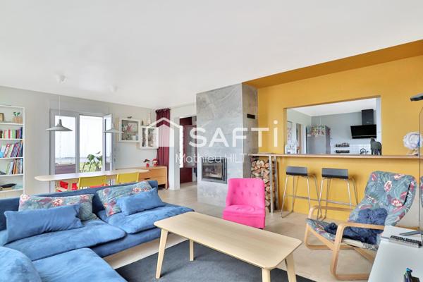 Maison entièrement rénovée en 2024 édifiée sur 873 m² de terrain.
