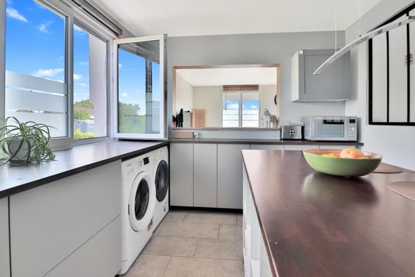 Maison entièrement rénovée en 2024 édifiée sur 873 m² de terrain.