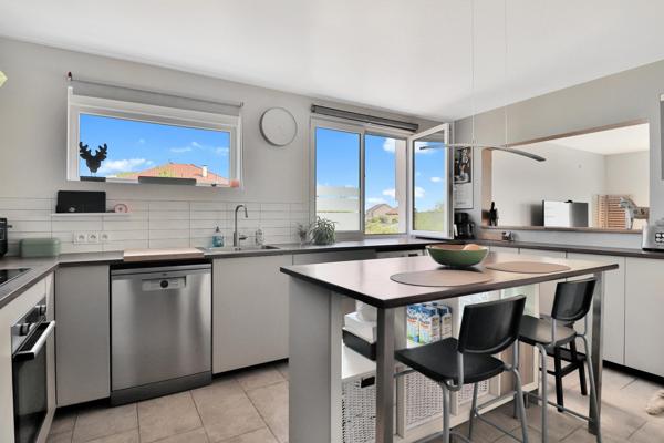 Maison entièrement rénovée en 2024 édifiée sur 873 m² de terrain.
