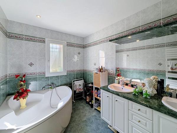 Maison à vendre 499 000 € Magescq 4 p 143 m² DPE C