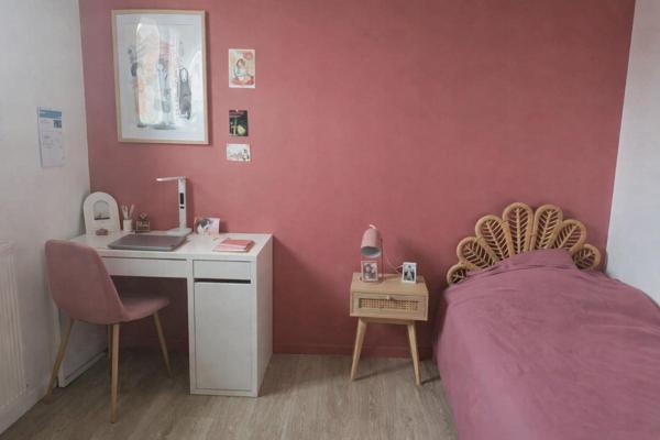 Maison contemporaine T4  90 m² avec étage, implantée sur 300 m² de terrain clos  288750