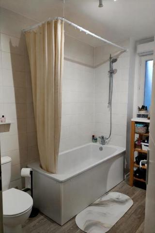 Maison contemporaine T4  90 m² avec étage, implantée sur 300 m² de terrain clos  288750