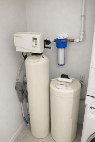 Maison contemporaine T4  90 m² avec étage, implantée sur 300 m² de terrain clos  288750