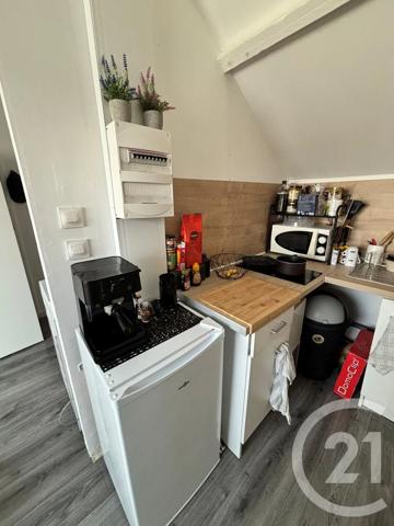 Immeuble à vendre  197 m 2   ST QUENTIN  - 02