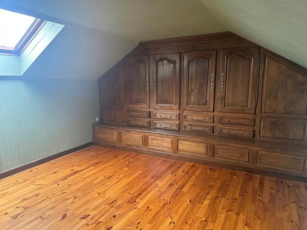 Maison 7 pièces + Local commercial de 270 m2