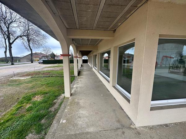 Maison 7 pièces + Local commercial de 270 m2