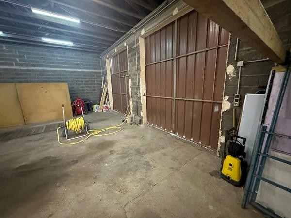 Maison 7 pièces + Local commercial de 270 m2