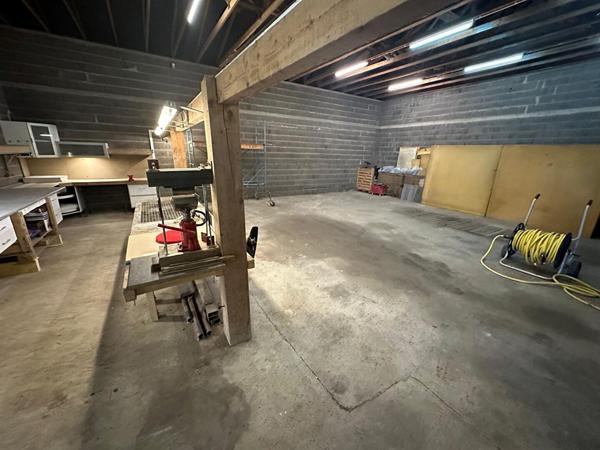 Maison 7 pièces + Local commercial de 270 m2