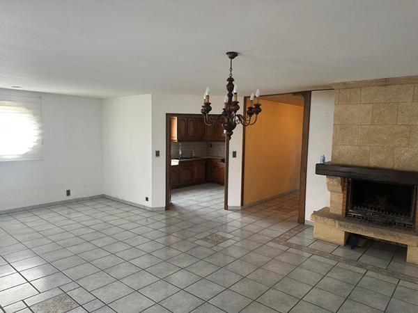 Maison 7 pièces + Local commercial de 270 m2