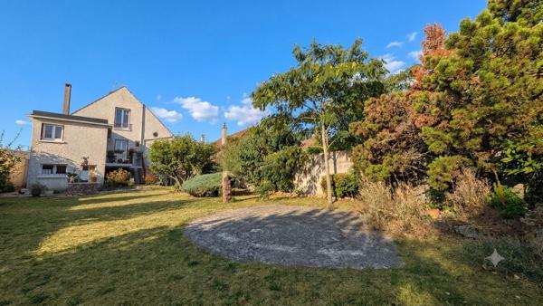 Maison Vaires Sur Marne 5 pièce(s) 102 m2