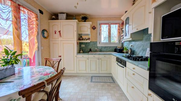 Maison Vaires Sur Marne 5 pièce(s) 102 m2