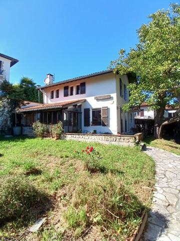 Maison Ciboure 5 pièce(s) 133 m2