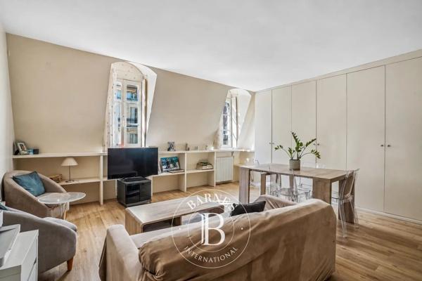 Paris 16ème, Appartement 1 Chambre -  54 m² à vendre