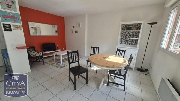 Appartement à louer 2 pièces 50.4m² Lille (59000)