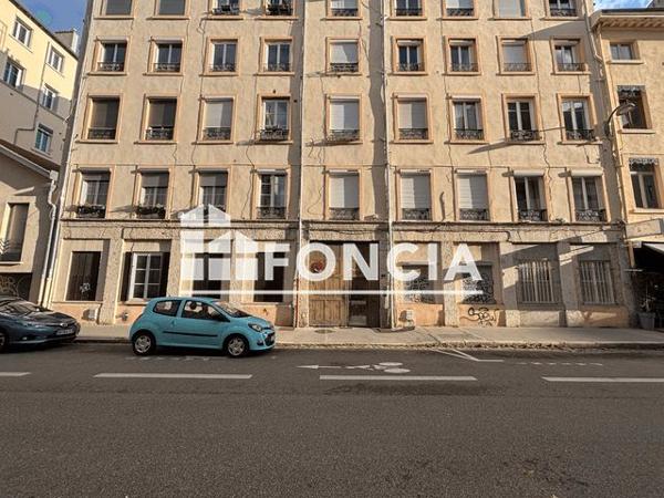 Location Studio 32.73 m² - 3 RUE DENUZIERE Lyon 69002