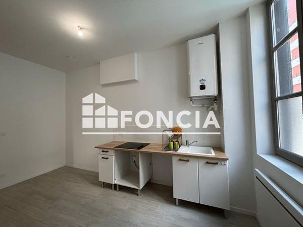 Location Studio 32.73 m² - 3 RUE DENUZIERE Lyon 69002