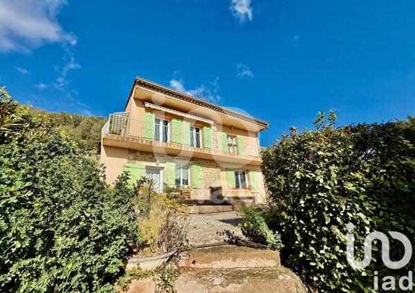 Maison à vendre 6 pièces 160 m² Le Cannet-des-Maures