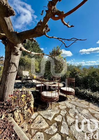 Maison à vendre 6 pièces 160 m² Le Cannet-des-Maures