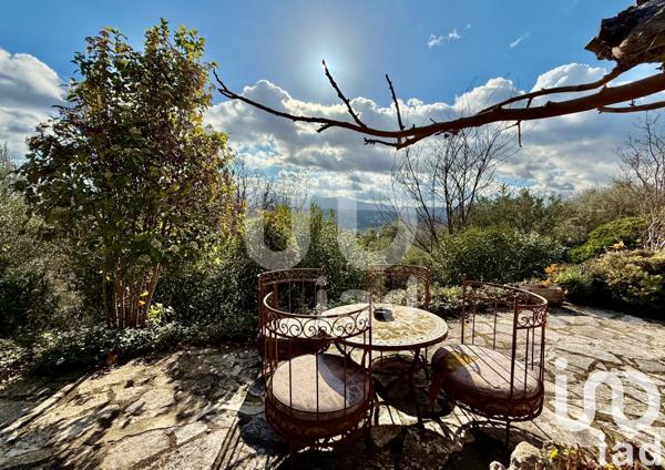 Maison à vendre 6 pièces 160 m² Le Cannet-des-Maures