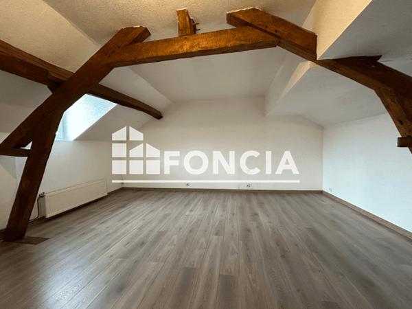 Location Maison 4 pièces 109.9 m² - 5 RUE DU RIEZ Pierrepont 02350
