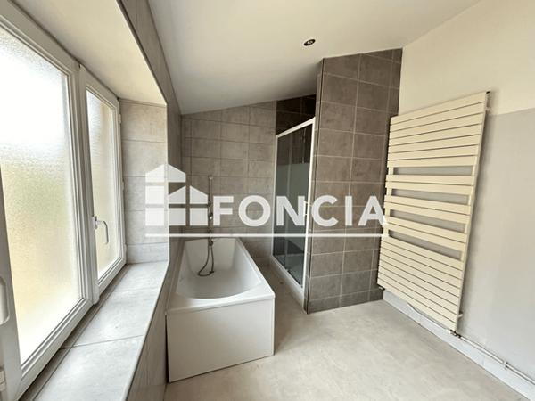 Location Maison 4 pièces 109.9 m² - 5 RUE DU RIEZ Pierrepont 02350