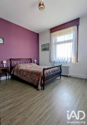 Maison à vendre 11 pièces 300 m² Estaires