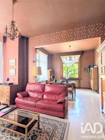 Maison à vendre 11 pièces 300 m² Estaires