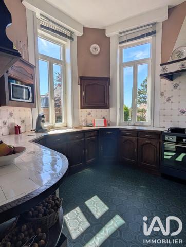 Maison à vendre 11 pièces 300 m² Estaires
