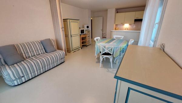 Appartement à louer    2 pièces • 42 m2 Arzon