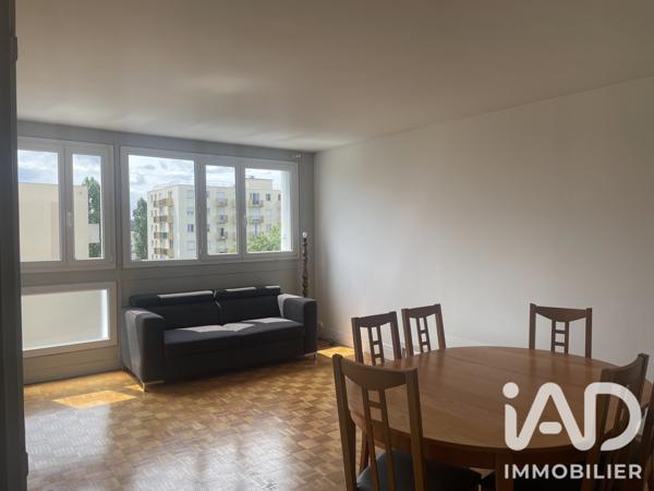 Location appartement 3 pièces 67,88 m² Compiègne