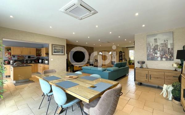 Maison à vendre    4 pièces •  Lignerolles