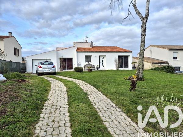 Maison à vendre 6 pièces 108 m² Tonnay-Charente