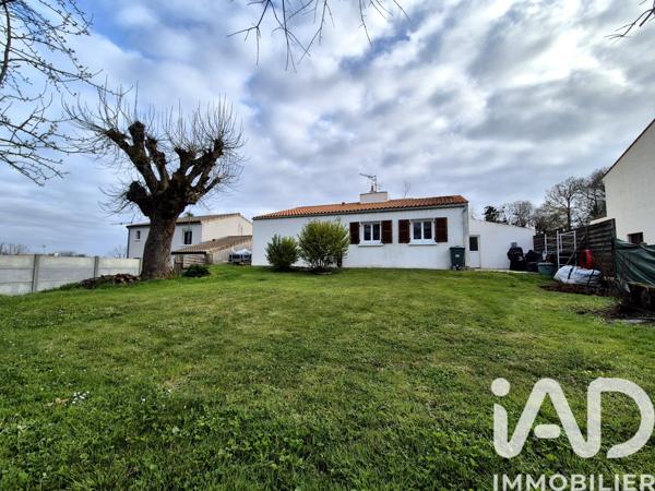 Maison à vendre 6 pièces 108 m² Tonnay-Charente