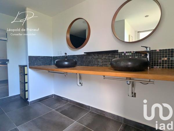 Maison à vendre 9 pièces 252 m² Six-Fours-les-Plages