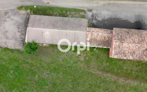 Maison à vendre    1 pièce •  Ruoms