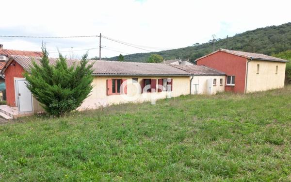 Maison à vendre    1 pièce •  Ruoms