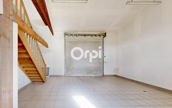 Maison à vendre    1 pièce •  Ruoms