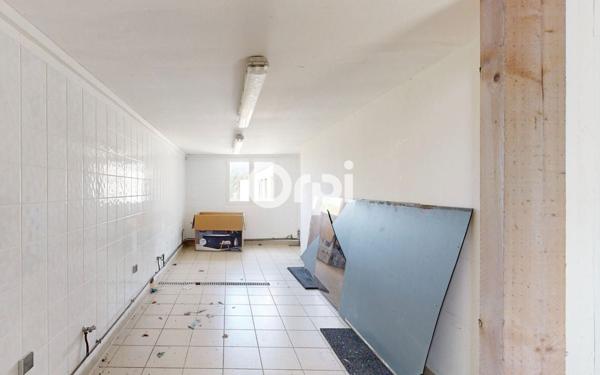 Maison à vendre    1 pièce •  Ruoms