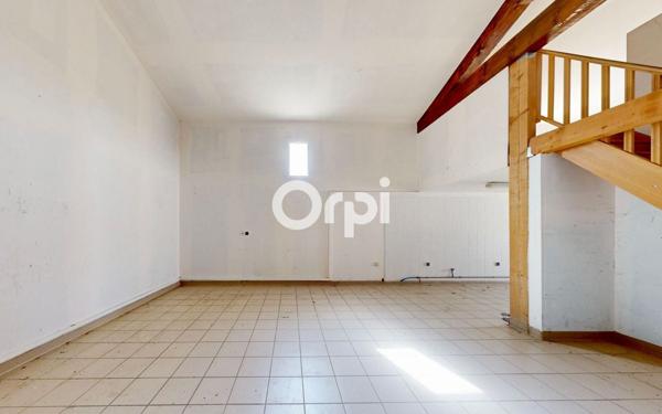 Maison à vendre    1 pièce •  Ruoms